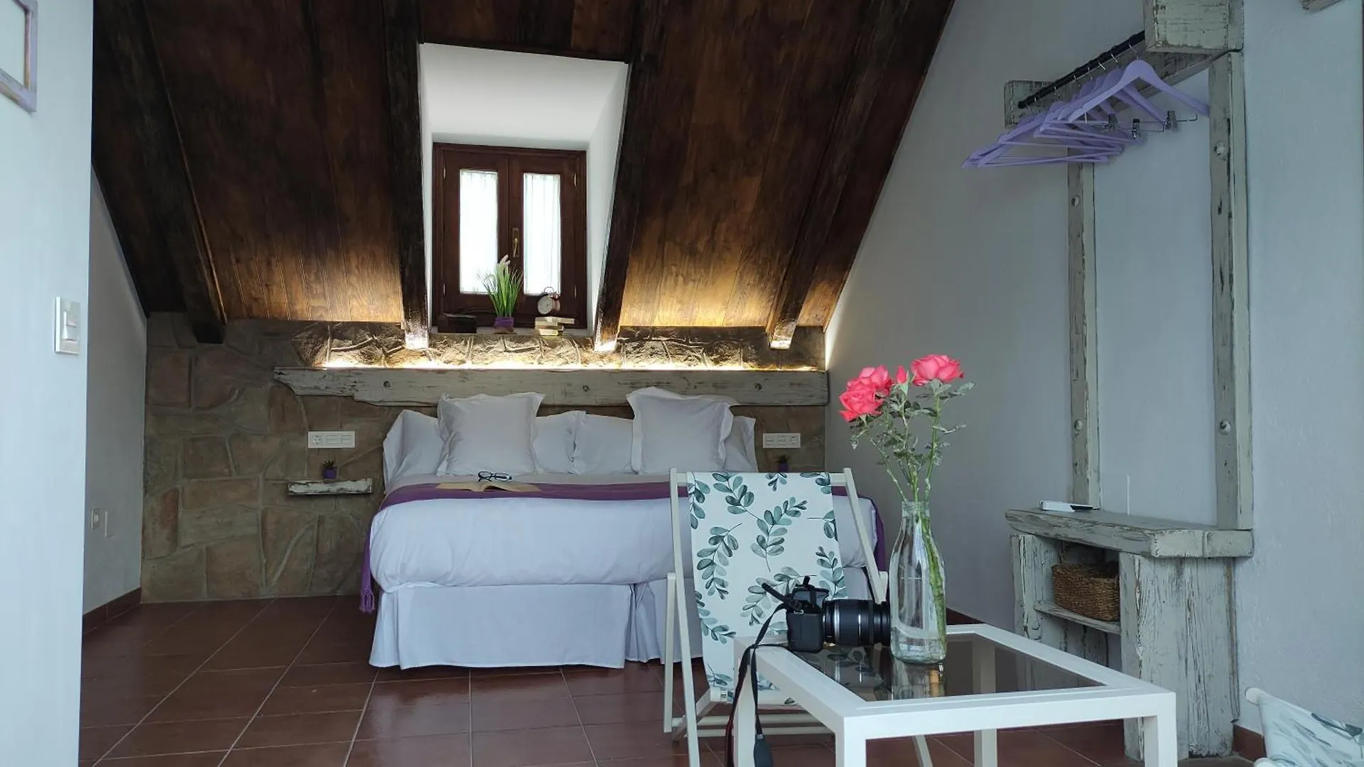 La Gueena Vida Algodonales Bed & Breakfast